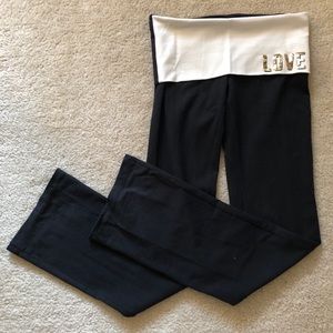 Victoria’s Secret Yoga Pants